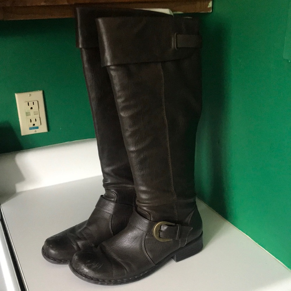 BareTraps 9.5/10 Brown Woman’s Wide Calf Tall Boot perfect for fall ad winter